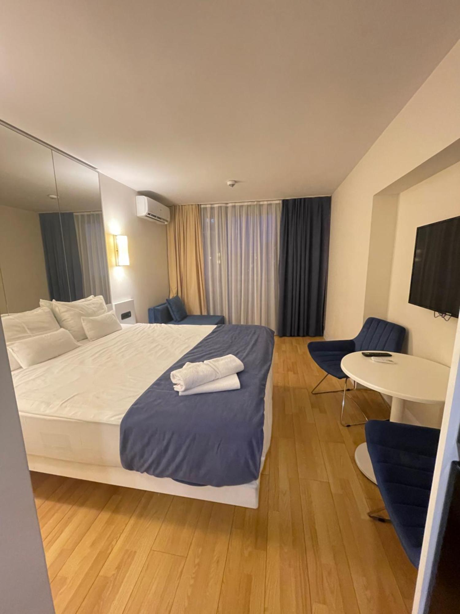 Spend Your Time In Orbi City Batumi Exterior foto