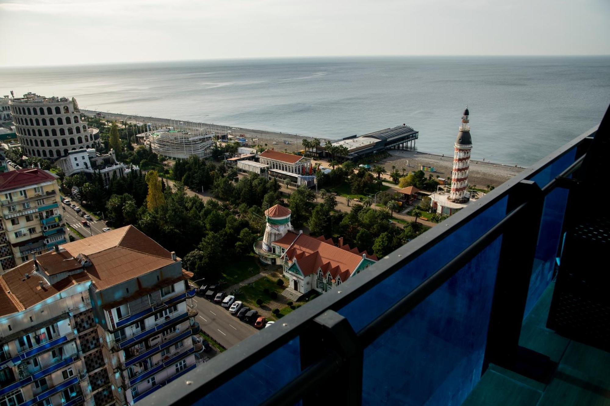 Spend Your Time In Orbi City Batumi Exterior foto